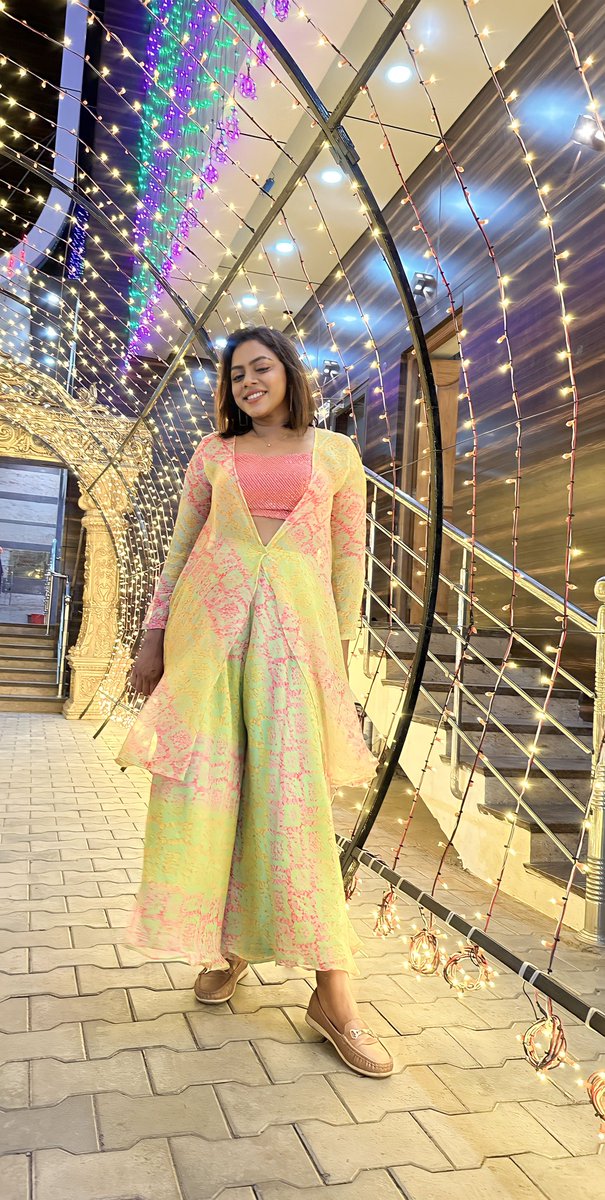 MercyChithra's tweet image. Embracing the breeze