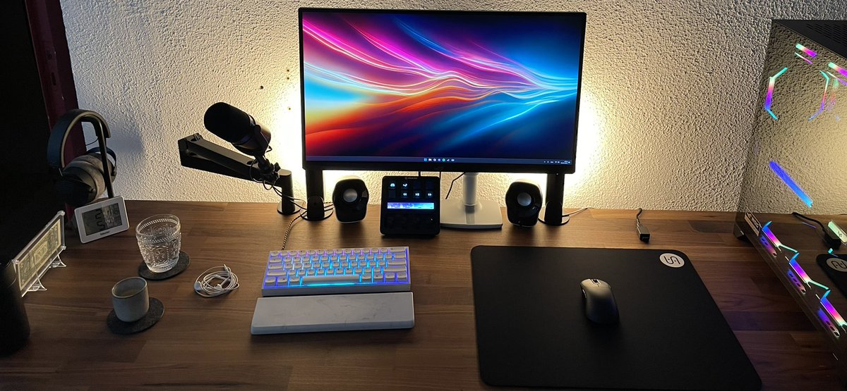 Jean_Maaa's tweet photo. Setup of the day 😍🦾

Vaxee PA Black
Vaxee NP-01s wireless
Wooting 60HE

@vaxee_corp 
@WootingKB https://t.co/MJoIjcxNnH