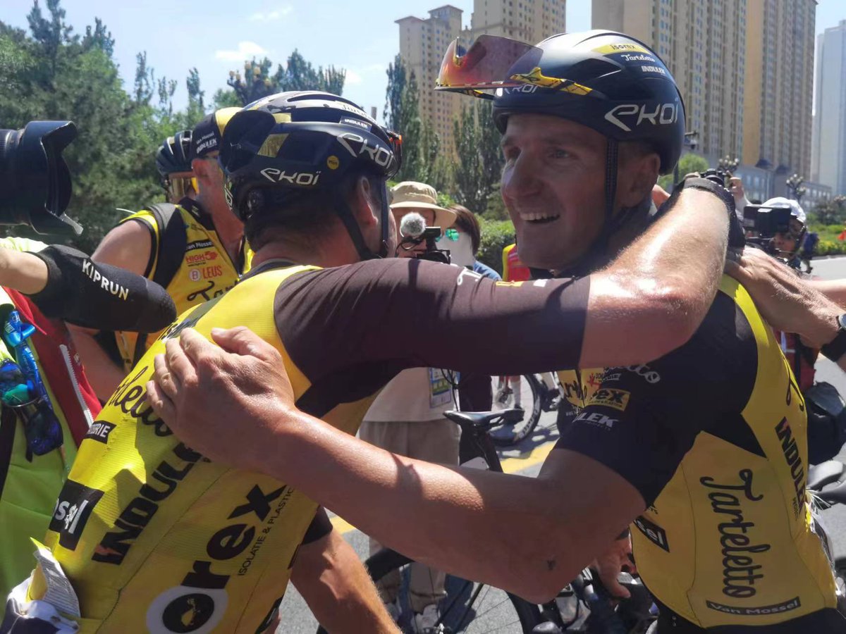 TDQL_Official's tweet photo. #tdql2023 St1✅

What a sprint!!! Congratulation to 172 Timothy Dupont #tartelettisotex 🏆win the first stage of 2023 Tour of Qinghai Lake!!! 👏👏👏 https://t.co/iapn7Jv9Wl