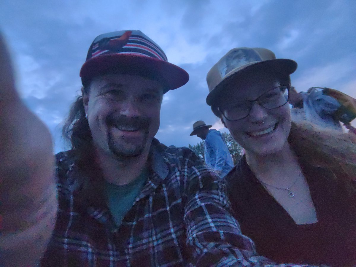safkidd's tweet photo. Saturday night, #folkfesthappy https://t.co/95LEUJO3xH