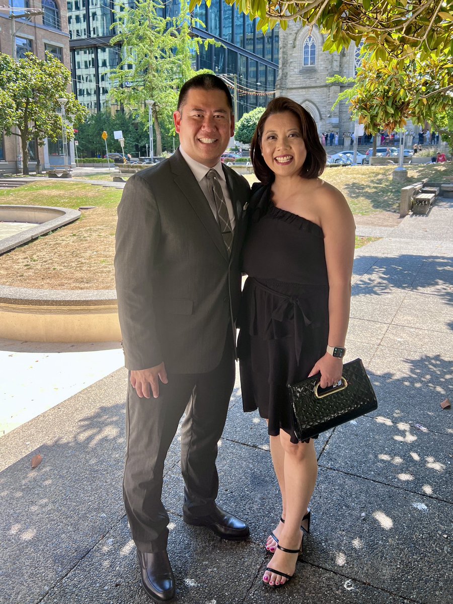 CanuckClay's tweet photo. It’s an honour to share our wedding anniversary with such a beautiful and faithful couple.

Congratulations @bdozenfurtado and Elena. May God bless you and protect you!

#marriage #primaryvocation #anniversary https://t.co/QchQGpOCxu