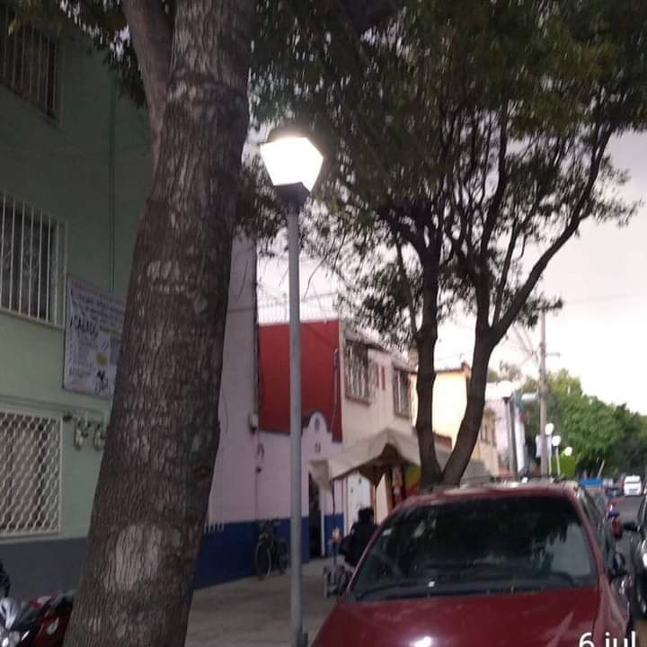 centro_alcaldia's tweet photo. 🌃Para que tus actividades nocturnas no se vean afectadas, arreglamos el alumbrado público💡 de la 📍#ColoniaCentroHistórico.
Recuerda que la #AlcaldíaCuauhtémoc #EsTuCasa 🏡🌟 https://t.co/zuzu1BJoIt