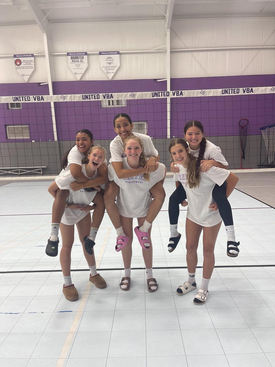 Lusia Langi tweet media