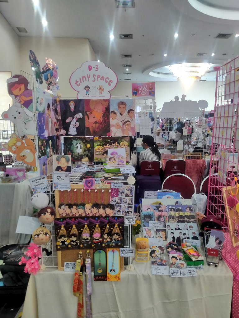 byharvent's tweet image. Ayo mampir ke booth D-3 di #PLANDVol2 ada aku, kie sama al💥