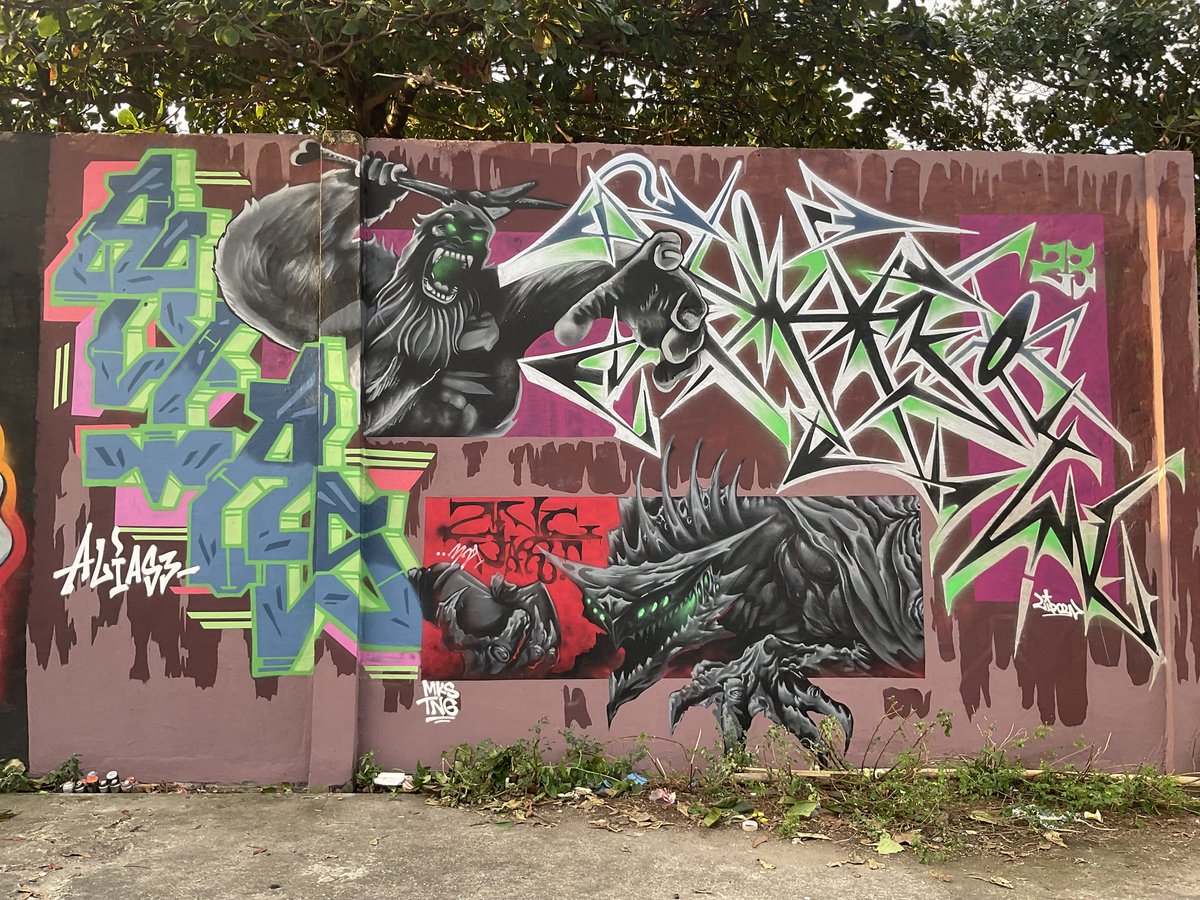 aliastiga's tweet photo. Paint with #initialA &amp; @lifalief , enjoy the process 🙏 #graffiti https://t.co/tfRMyFz8ez