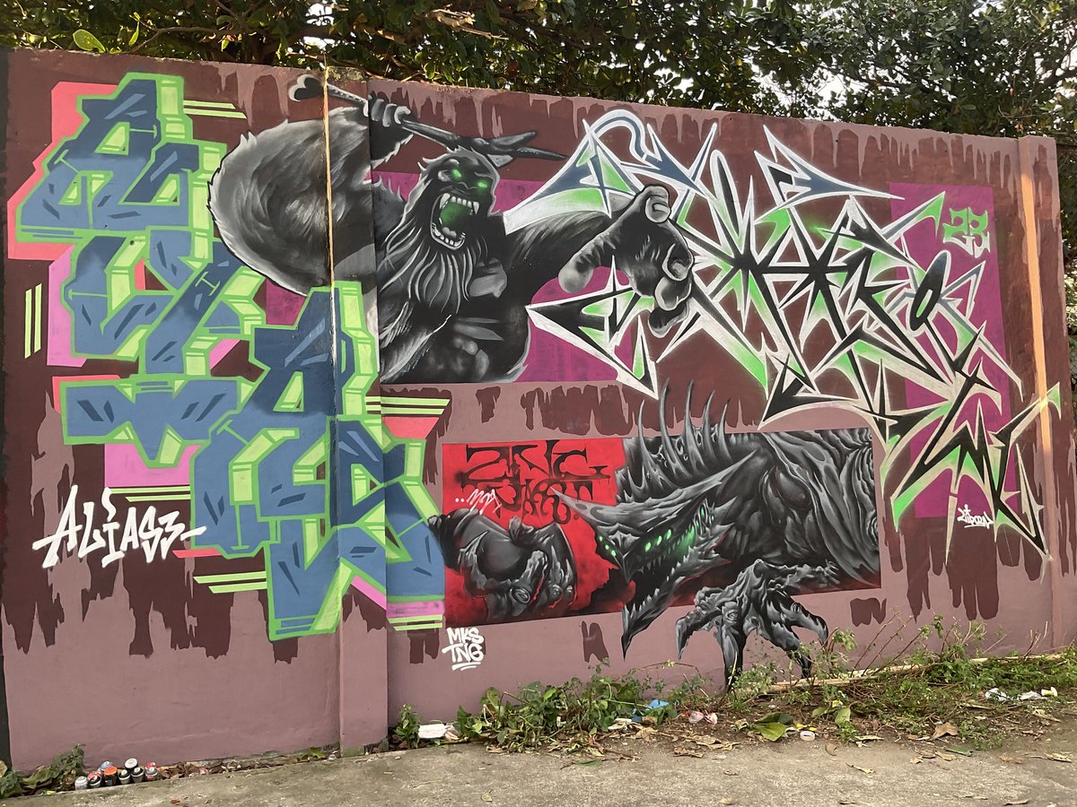 aliastiga's tweet photo. Paint with #initialA &amp; @lifalief , enjoy the process 🙏 #graffiti https://t.co/tfRMyFz8ez