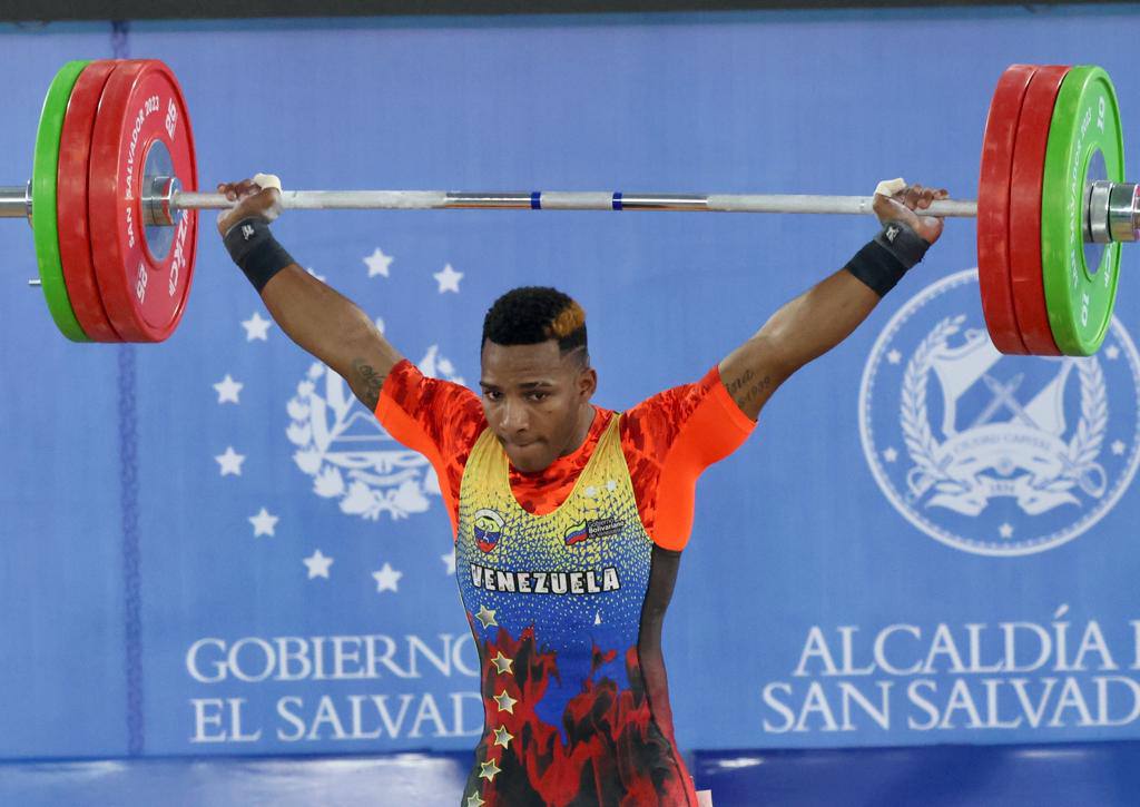 MervinMaldonad0's tweet photo. ¡Felicitaciones Vzla🇻🇪!

Culminamos Juegos CentroamericanosCaribe @SSalvador2023
158 medallas total🏅3+ q 2018,
32Oros🥇(aunque nos robaron 2)
46Platas🥈
80Bronces🥉
manteniendo 4toLugar obtenido ediciones anteriores

¡Estamos ORGULLOSOS de nuestr@s atletas y delegación!😍

Sigue https://t.co/db6P3h3XBw