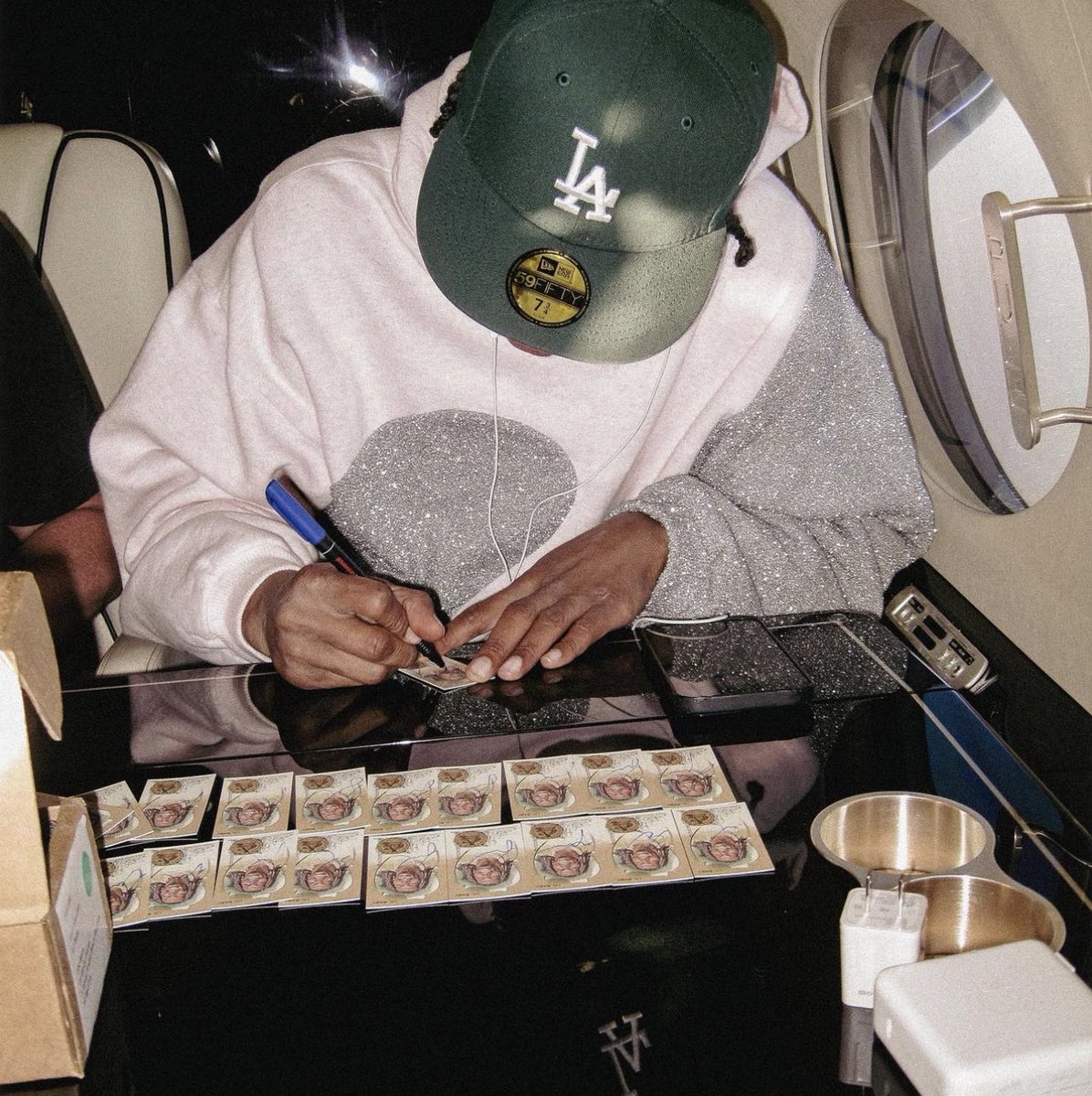 Hobby News! 🚨

Looks like <a href="/lilbaby4PF/">Lil Baby</a> is going to have his own trading card in Allen &amp; Ginter. Photo via lilbaby on IG