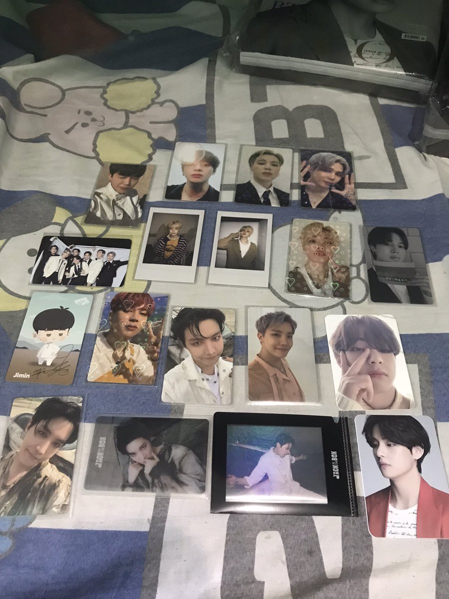 OT76132013's tweet photo. Pamigay sale!!!
TAKE ALL FOR 3000.00🤑
All in good condition
MOP - GCASH
MOD - J&amp;T, LBC, GGX, 

DM if want nyo po ng video conditions!

Rfs: Need funds

wts wtb bts rm jin suga jhope jimin v jk https://t.co/sMVNHj7iAa