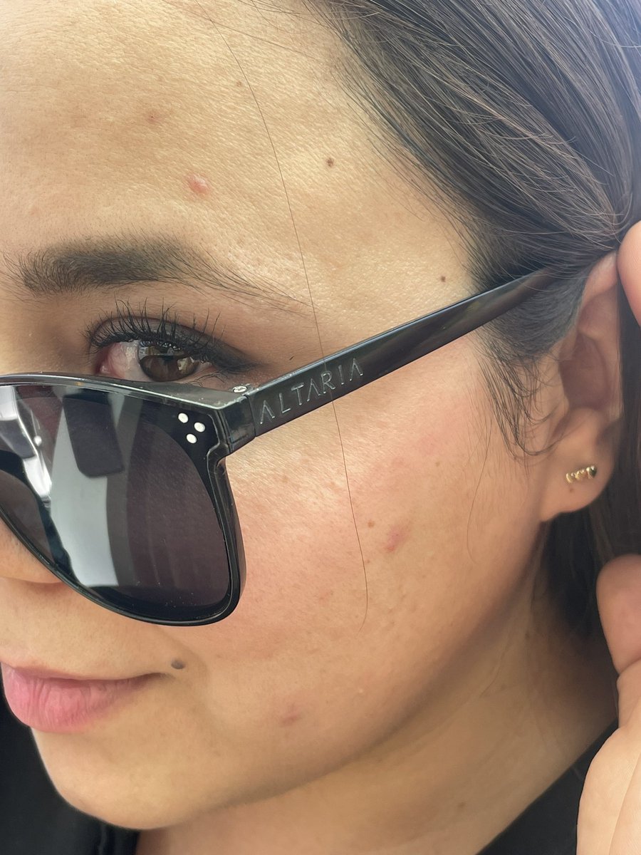 CCAltaria's tweet photo. Participa para ganar uno de los 20 lentes de sol unisex edición verano de Altaria🌞🏝️🕶️

Solo tienes que:
🕶️Seguirnos si aún no lo haces
🕶️Darle like a este post
🕶️Dale RT 

Los ganadores se darán a conocer el lunes 10 de julio 2023

#CCAltaria #VeranoEnAltaria https://t.co/xxKauUPK75