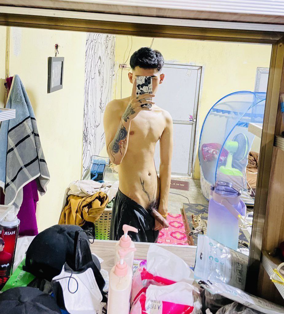 Teyhung61's tweet photo. ខ្មែរតើ idol 🤤😁🥰 https://t.co/jUTlRWO9BR