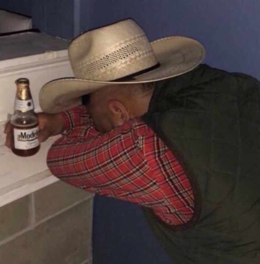 MacMallyMMA's tweet image. “ANDDD NEWWWW”

Me: 

 #UFC290