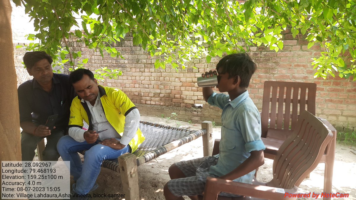 Paramvi95280194's tweet photo. #Embed Budaun duwara samrer block ke Gram Panchayat Lahdaura me malaria ki testing karwate huye, malaria PV positive ko dwa khilate huye,
#malaria
#Dengue
#malariafreeIndia
@sksomya 
@santoshbhargav2 
@Ani212215 
@Archana2442 
@dm_budaun https://t.co/uMqa0wWjWO