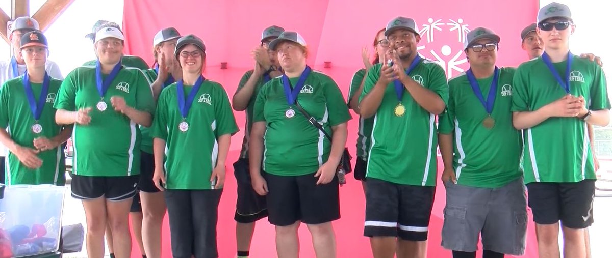 SportsZoneKCAU9's tweet photo. SMILING INTO STATE!

Teams from the Sioux City Knights and Sheldon hit the diamond for the @soiowa West Regional Softball Tournament, with plenty of hits, hugs, and medals in qualifying for next month's State tournament!

WATCH HERE🥎🥇⏬
https://t.co/63iItltawO https://t.co/uW6Y4KSN9y