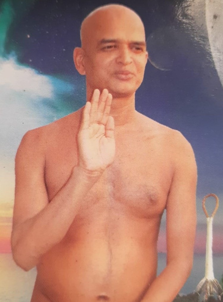 vishwajains's tweet photo. @siddaramaiah
@CMofKarnataka
@HMOKarnataka
@DgpKarnataka @SPBelagavi
@AddlSPBelagavi #JAIN मुनि पू. श्री कामकुमार नंदी जी महाराज की हत्या के दोषियों को जल्द से जल्द सख्त सजा मिले,जिससे भविष्य में ऐसी भयावह घटना न हो।
#Karnataka में जैन संतों की सुरक्षा हेतु कृपया आदेश जारी करें। https://t.co/kCdrvxn7H0