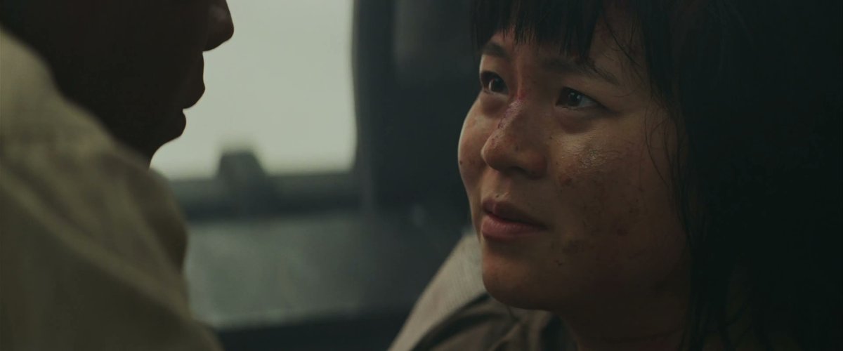 SCentralized's tweet photo. Her statement of

"That's how we're gonna win. Not by fighting what we hate. But saving what we love."

is the purest statement of the overarching theme of Star Wars that there is. It's beautiful and essential– her character is great. https://t.co/455rhgfC5a