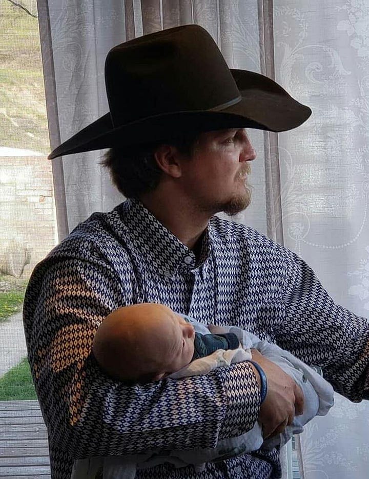 UQCriminal's tweet photo. YOUNG FATHER STILL MISSING! Chance Englebert took a walk to cool off from an argument and never returned. Where is he? Read his story here: https://t.co/F95aiwmI5a #missing #missingperson #chanceenglebert #nebraska https://t.co/F78d9OPn8G