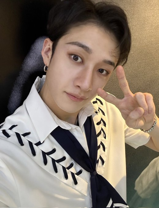 skzwithstay8's tweet photo. 🐺 - 💫
[090723] 1:37 PM KST
(KOR&amp;ENG)

*pics

Took these yesterday hehe https://t.co/tUeADLW5e6