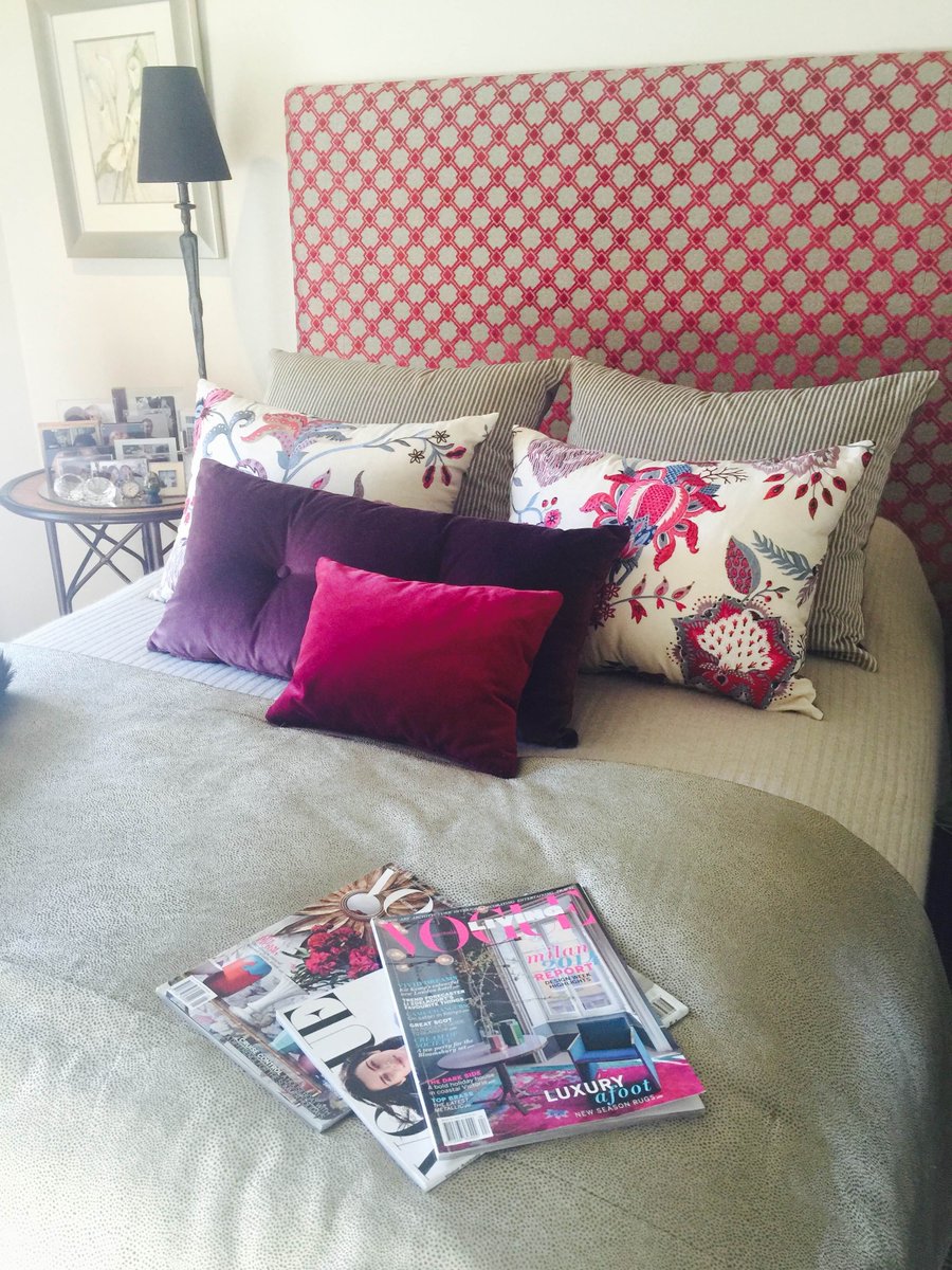 DesignInsideAu's tweet photo. As our homes become more sophisticated, so do our soft furnishings. The main bedroom is a perfect example! Doona covers are passe. Generally made of a light cotton/poly/linen, with a simple pattern or plain. They require frequent washing and ironing. The product suffers from... https://t.co/v756jMMk0m