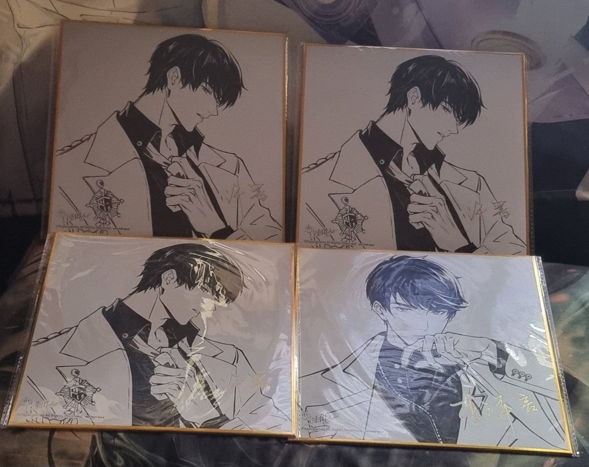 XingXueYue's tweet photo. Finally have the time to open them up and check~ and yeaaaa i spent enough to get 4 sets fml 🫠🫠🫠
#loveandproducer #lovepro #恋与制作人 #戀與製作人 #mlqc #mrlovequeenschoice #xumo #lucien #许墨 #許墨 #lizeyan #victor #李泽言 #李澤言 #周边 #merch https://t.co/42o8rZsqpO