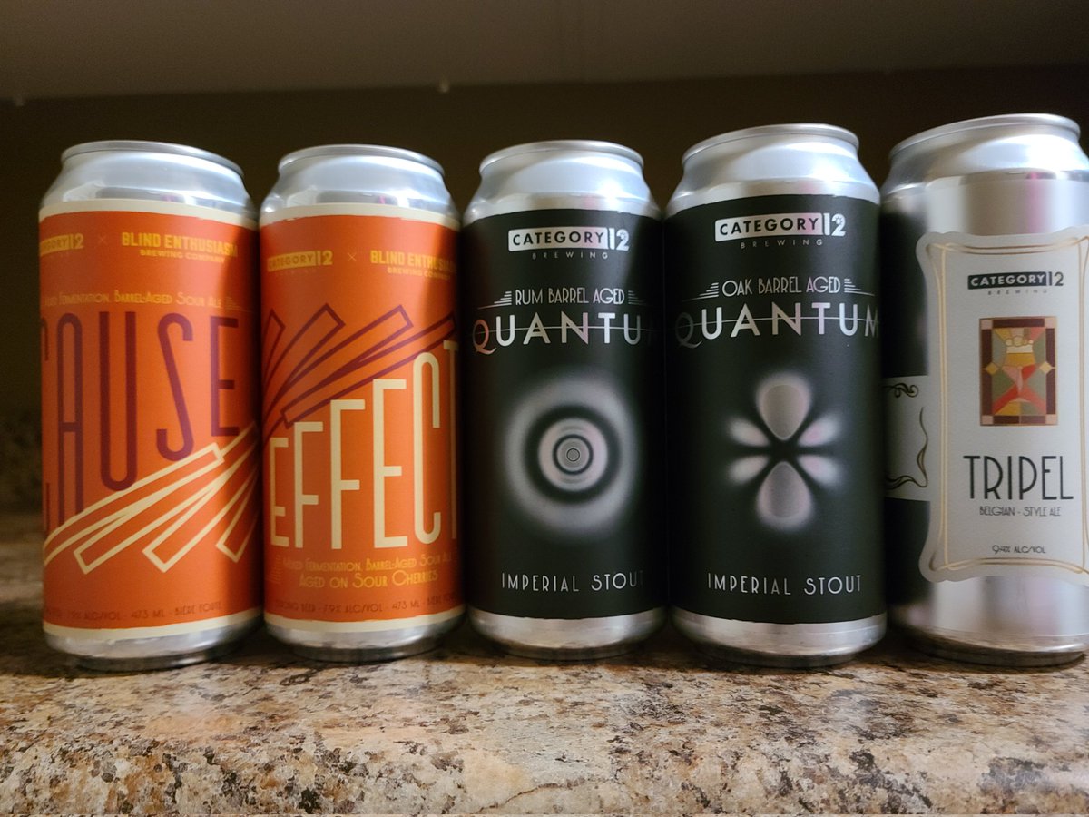 Well, when you have to make an airport run anyway, you might as well stop at your friends place for a top up. It was a quick visit to @C12beer but I got what I was looking for. As usual, great service and the place was full.