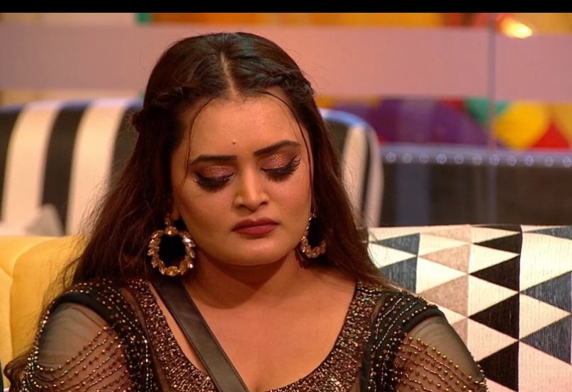 Who do you think is an "evil soul" among Pooja and Bebika ?

Like for #PoojaBhatt
RT for #BebikaDhurve 

#BiggBossOTT #BiggBoss 

Like.                         RT.