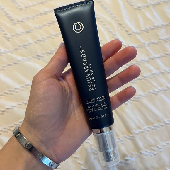 J_zagas's tweet photo. So good I had to share! Check out all the items I'm loving on @Poshmarkapp #poshmark #fashion #style #shopmycloset #monat #luckybrand: https://t.co/ITCdhBirJE https://t.co/QXSvvLt1L0