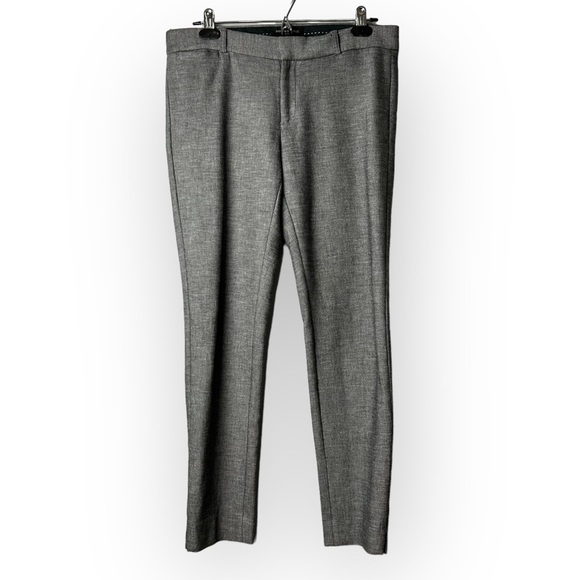 So good I had to share! Check out all the items I'm loving on <a href="/Poshmarkapp/">Poshmark</a> #poshmark #fashion #style #shopmycloset #bluenotes #twistygirlz #bananarepublic: posh.mk/wELFA4oLhBb