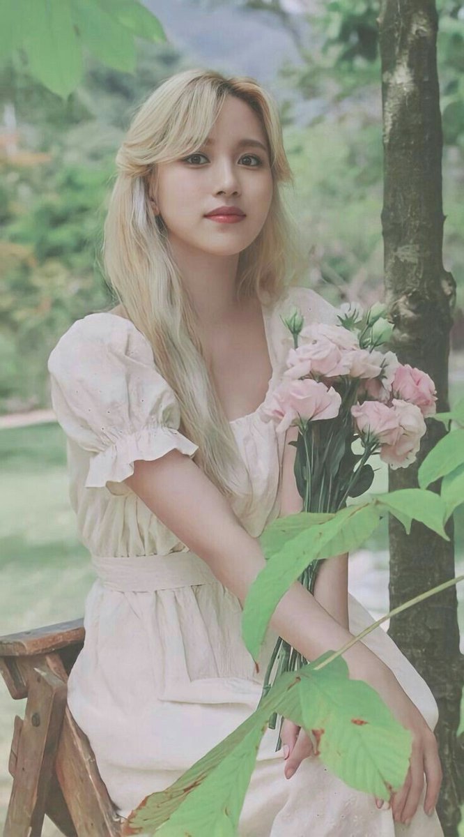 "𝐀𝐧𝐠𝐞𝐥𝐬 𝐬𝐡𝐨𝐮𝐥𝐝 𝐧𝐞𝐯𝐞𝐫 𝐛𝐞 𝐚𝐟𝐫𝐚𝐢𝐝 𝐭𝐨 𝐬𝐩𝐫𝐞𝐚𝐝 𝐭𝐡𝐞𝐢𝐫 𝐰𝐢𝐧𝐠𝐬."

         • Original Character •
         #P5RP  #PersonaRP 
        #OCRP • 21+ • #Rᴏꜱɪᴇ 
                        ⟲ • 🩷