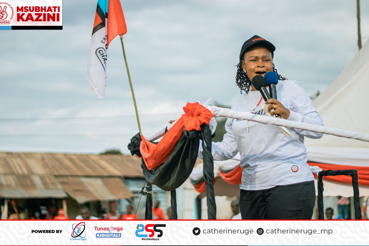 CatherineRuge's tweet image. Asanteni sana watu wa Mugumu, pamoja na vitisho vya polisi mapambano lazima yaendeleee
#MsubhatiKazini