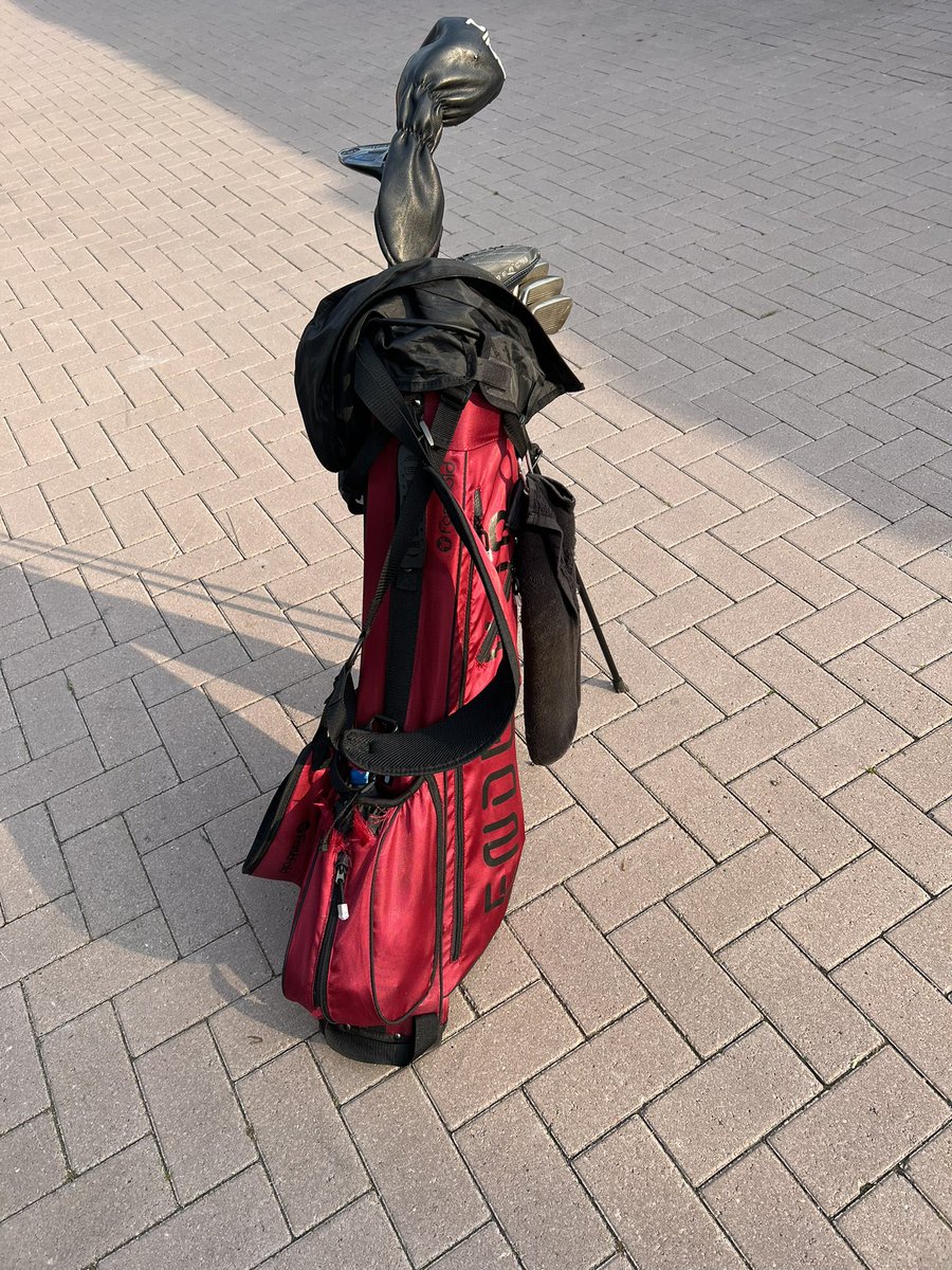 ZwolleDick's tweet photo. Rap naar @Golfclubzwolle #gezelligheid #voorheenheren3 https://t.co/u0M8vM2avu