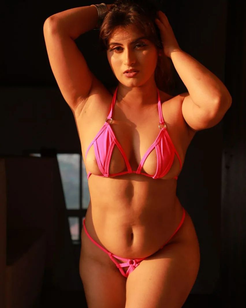 Sexy & Hot Sunday 😘😘💞💞💘💘🔥🔥 @Tanusha_Arora @Meghna_gupta9 @Sunita9954 @Manisha73133900 @AakanshaW2 @Queen_sakshi_ @YuvikaDeDil @mohhmaya @MonaChaudhary08 @rajputranix @Shikha3s4 @MagicalMeena @ha06806488 @Isha50925347414