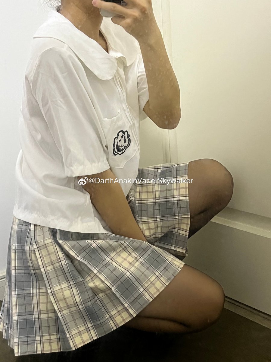 FacesDent's tweet photo. #丝袜 #jk制服 #裤袜 #美腿 #足底 ＃裤里丝 最近真的很爱 @Lingerie_0 绫家的云缎浅黑���，感觉各种穿搭都非常棒！各种风格都可以驾驭！ https://t.co/Vpmb7xPt49
