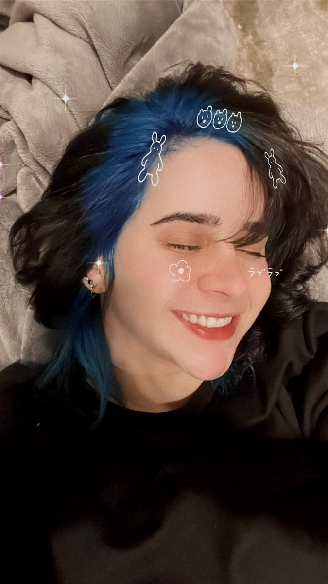 MoonKase's tweet photo. Uma sequência de fotos! A última eu mandei pra ela!!’ Beijinhos https://t.co/1X2npLudr1