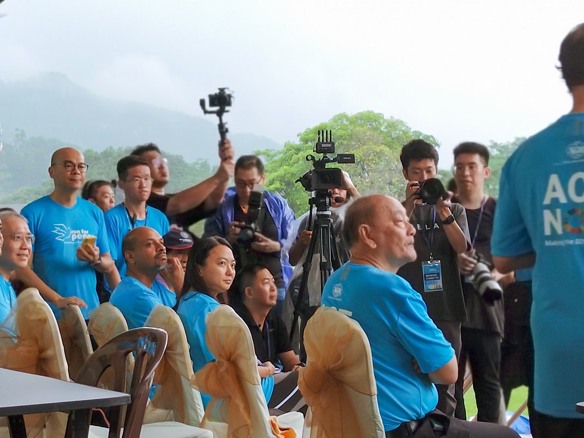 PoopTiny's tweet photo. "Despite rain or shine, so many peace loving Malaysians are here to make a statement." - @hannahyeoh

Today was my first time joining #runforpeace2023 at UUIM Hulu Gombak! Here's some of my best photo's from today :D https://t.co/xtKzhRUmVO