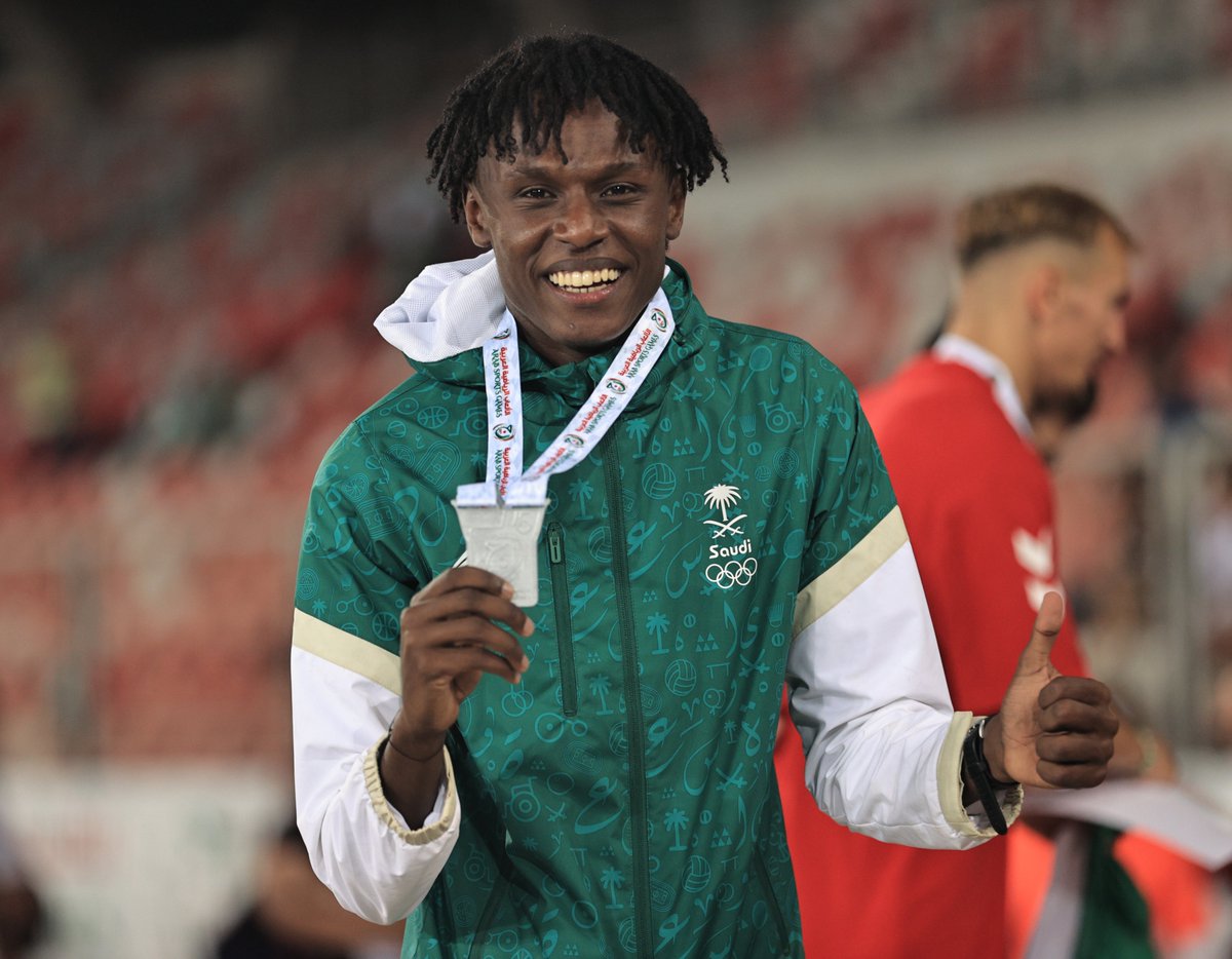 بداية موفقة لنجومنا 🤩🇸🇦!

حقق نجمي #مركز_التدريب_السعودي_الأولمبي ميداليتين في بداية منافسات  #الألعاب_الرياضية_العربية15 في الجزائر 🇩🇿. 

🏊‍♂ | يوسف بوعريش 
🥉| سباق 50 م 

🏃‍♂| عيسى غزواني 
🥈| سباق 800 م