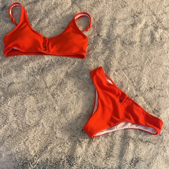 So good I had to share! Check out all the items I'm loving on <a href="/Poshmarkapp/">Poshmark</a> from <a href="/Buyitwhenfound/">Buyitwhenfound</a> #poshmark #fashion #style #shopmycloset #coach #katespade #zaful: posh.mk/AOr6kRsPhBb