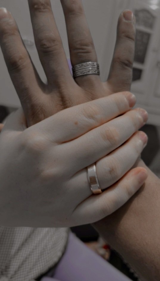 عطايا الله جميله وانت أجملها 🤍🫀.