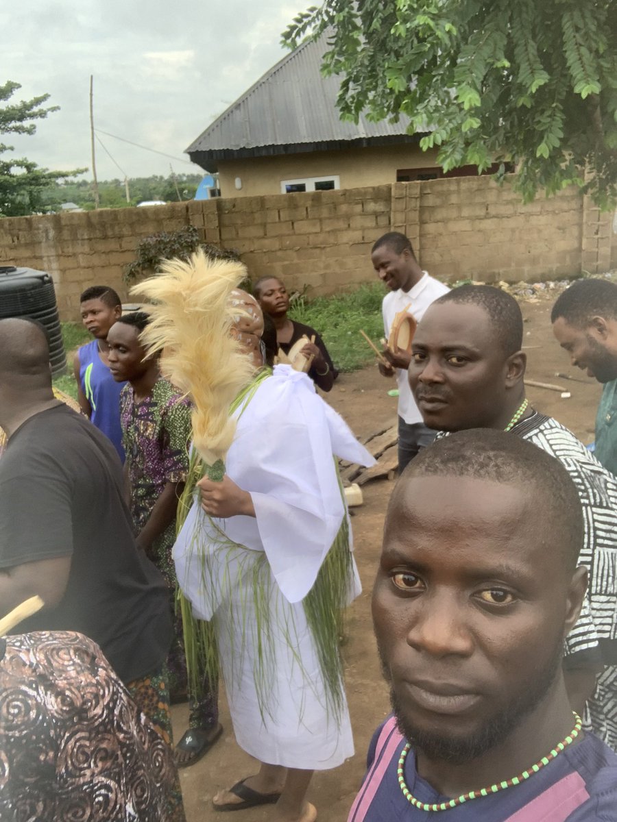 ayealare's tweet photo. Ifa initiation is going on here in the temple https://t.co/S0Sb9W5xPg