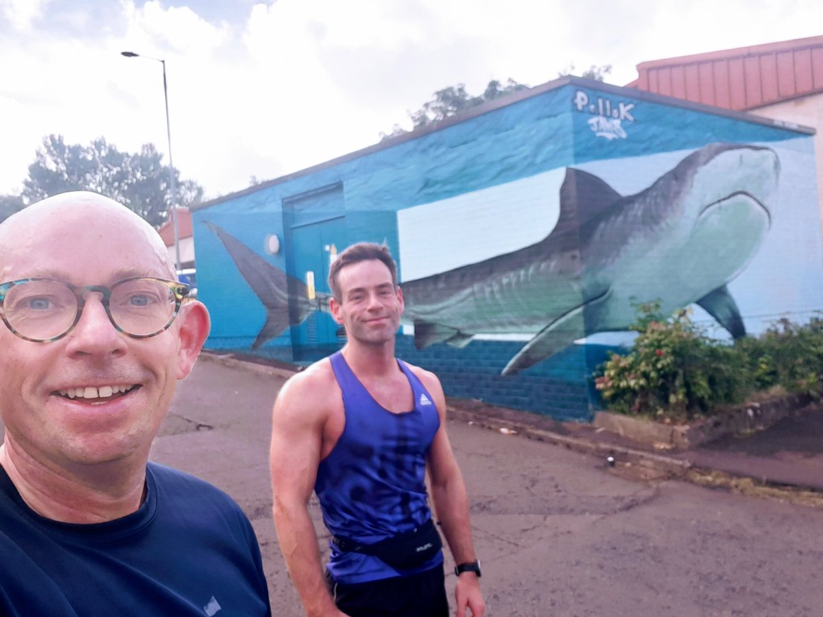 chr1stopherleo's tweet photo. Navigating the shark invested Southside streets on today's run ....
#PollokJaws #MackColours #StreetArt #SouthsideRunning #SundayRunning https://t.co/yQNId2MRmz