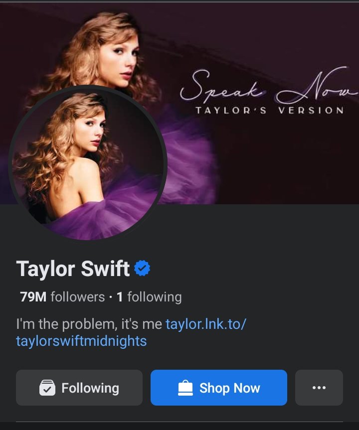 godlikesel's tweet photo. wow first time @taylorswift13 followed someone on her social media??? https://t.co/Q7IKjCGgOn