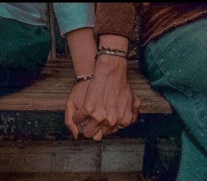 وقلباً صادقاً يُرافقك ، فتأمن ♥️