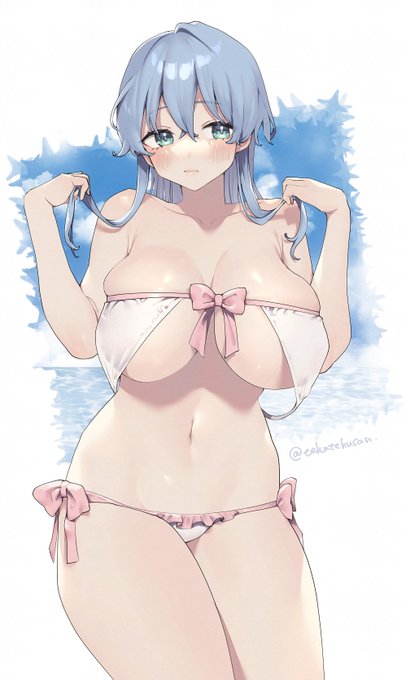 逆さビキニの季節ですね 