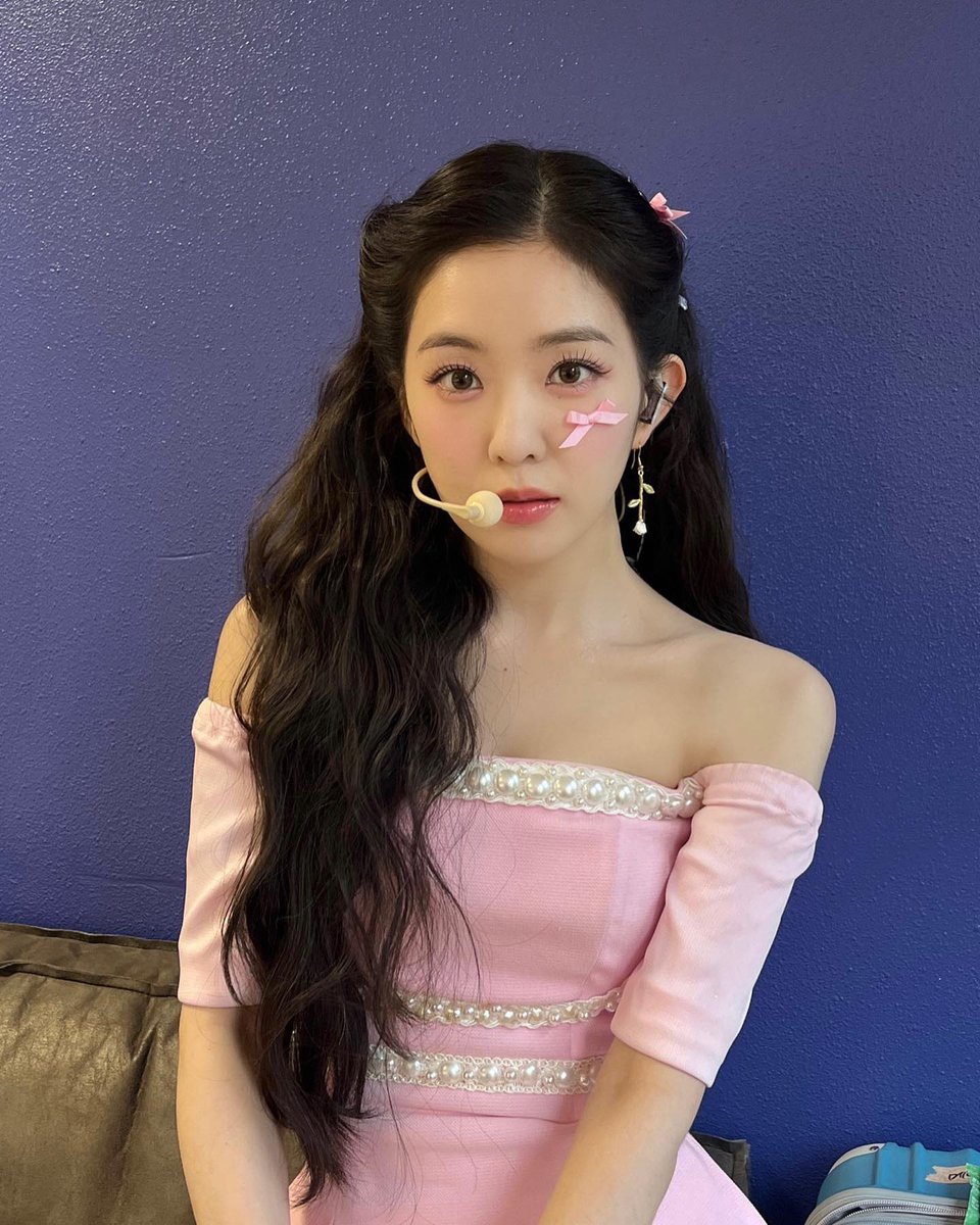 Always_likeU43's tweet photo. 저 핑크토끼 닮았다니까

얘 너무 새침하고 귀욥게<<<<<<< 너무 본인 잘알🤣 https://t.co/1fIDmuEc1V