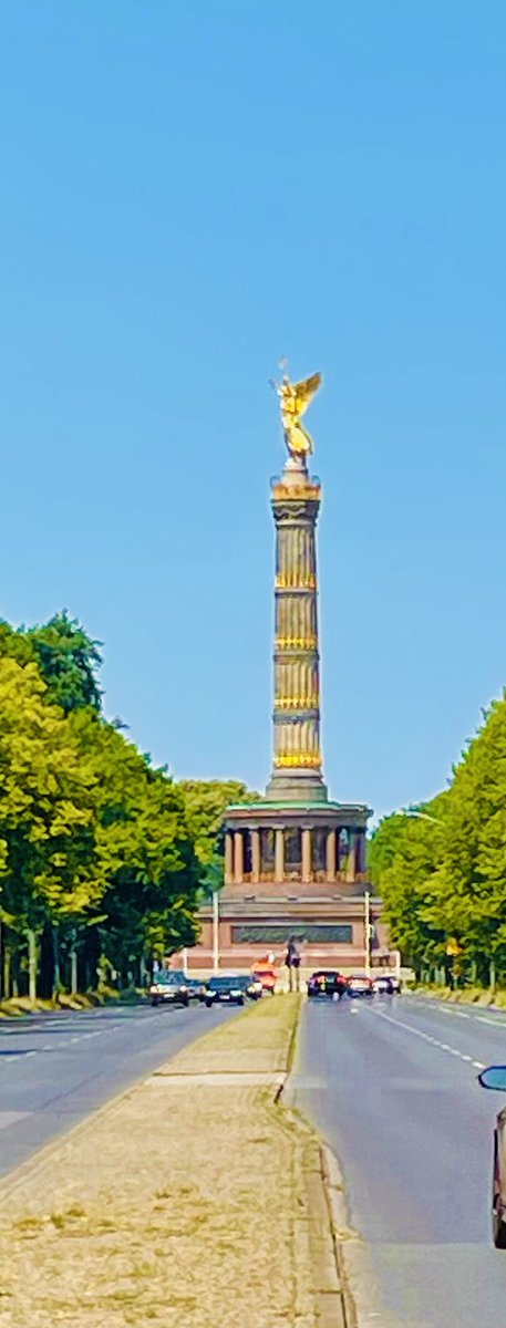 tegralis_roger's tweet photo. #Berlinviews https://t.co/ZepIivJcbR