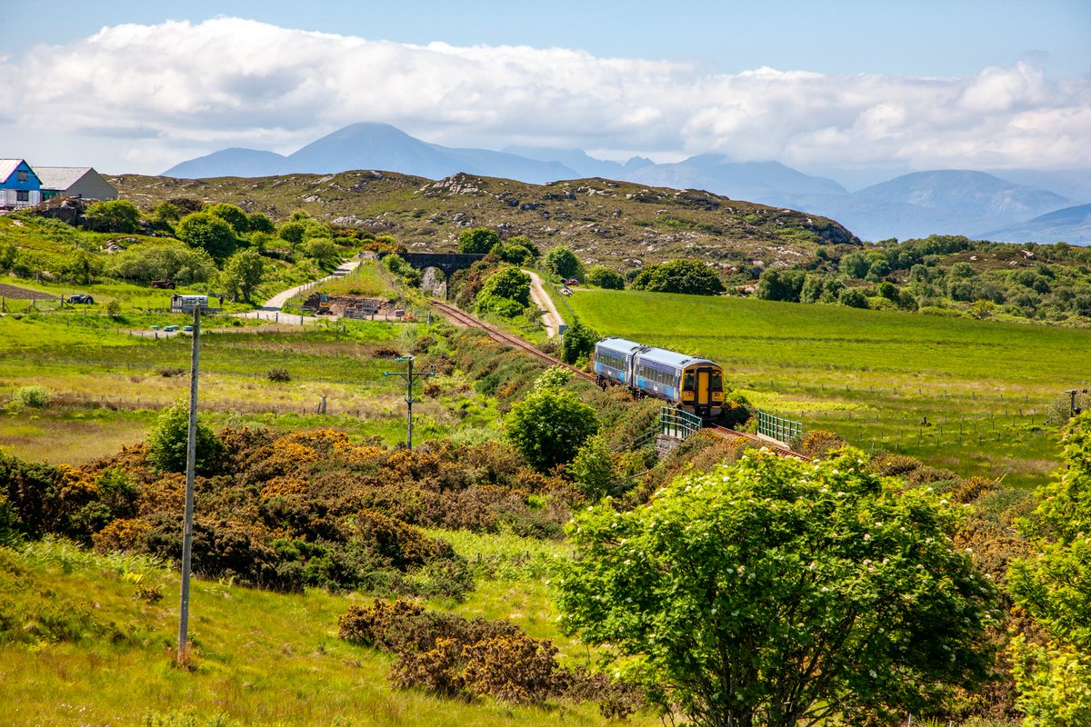 😎 #ScotlandsRailway