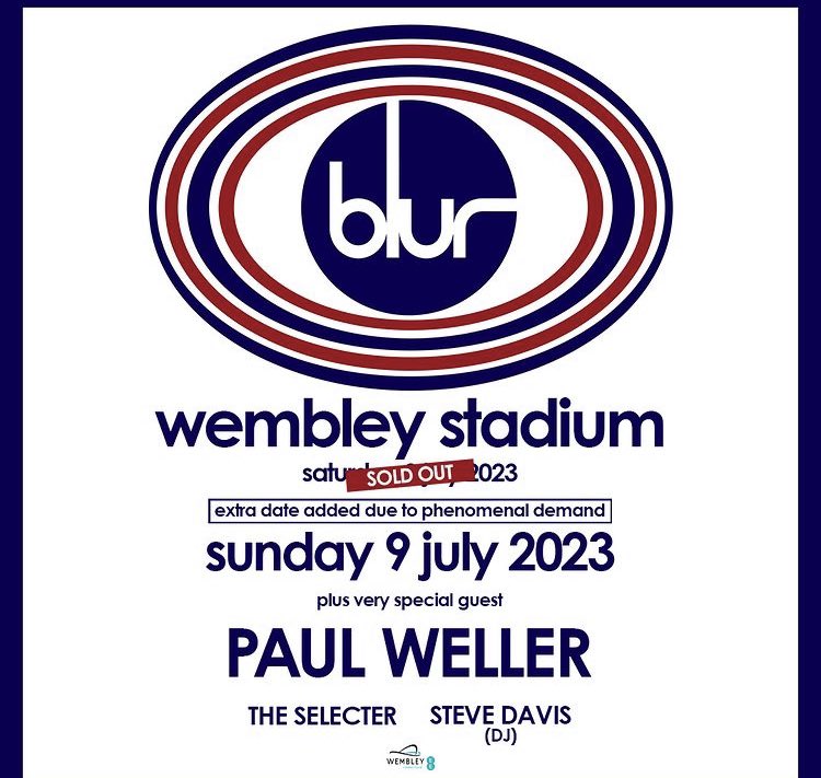 Traaec's tweet image. Tonight in the front! Weller/Albarn in Wembley! @paulwellerHQ @blurofficial @wembleystadium @JocaDoorn