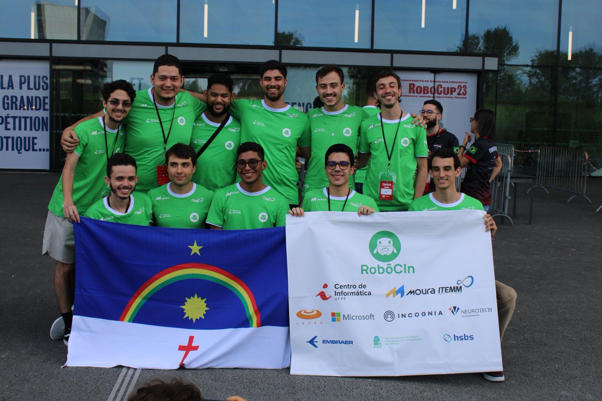 RoboCin , da UFPE, campeã invicta da SSL B 👏👏👏👏