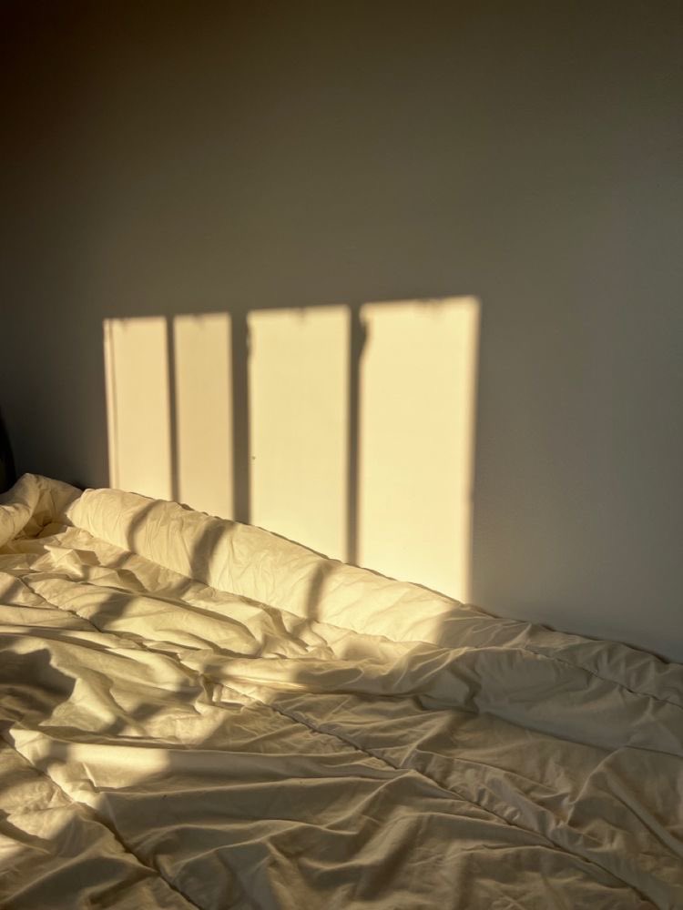 julietdiaries_'s tweet image. sunday morning