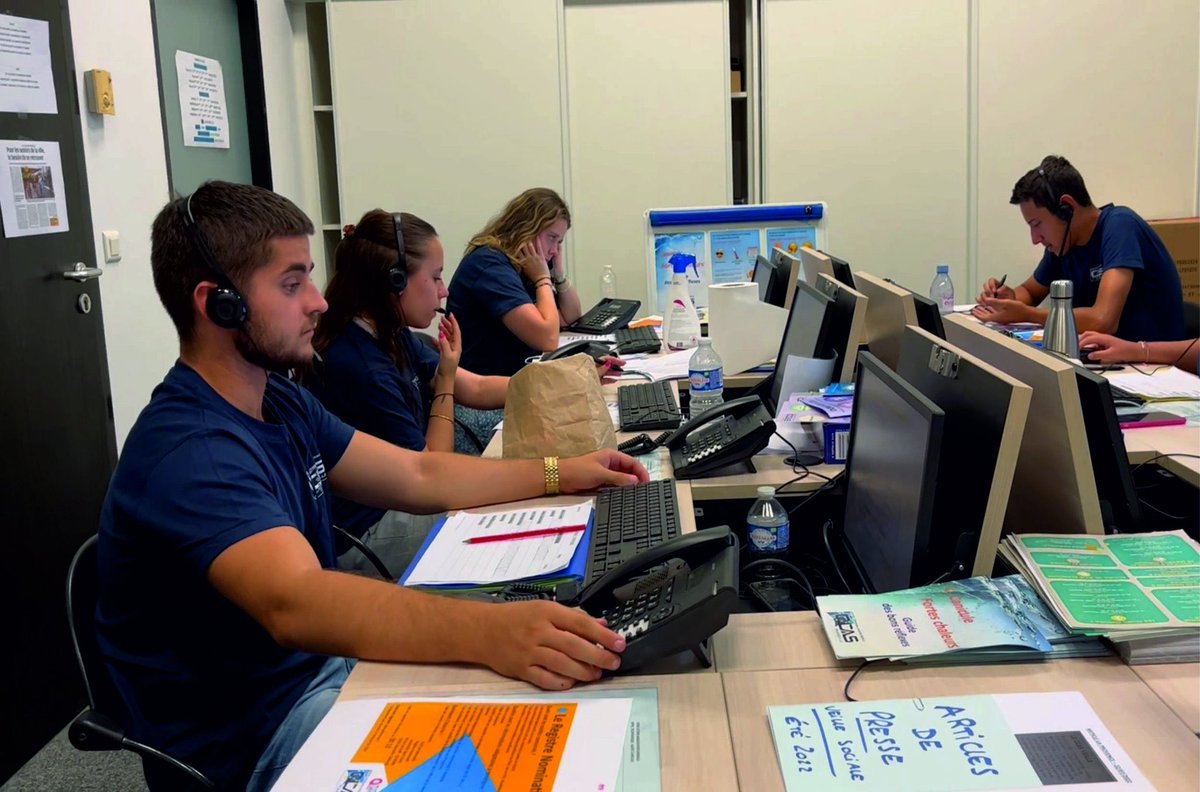 AudreyGarino's tweet photo. 🟡 Vigilance fortes chaleurs 🌡️

Marseille active son plan canicule : informations, bons réflexes 👉 https://t.co/WsRHKa4i2x

Personnes âgées/isolées, inscrivez vous au registre de veille du CCAS, nous vous accompagnerons pour faire face à vos besoins 👉 https://t.co/9Im5ubOubp https://t.co/er4gilA1hM